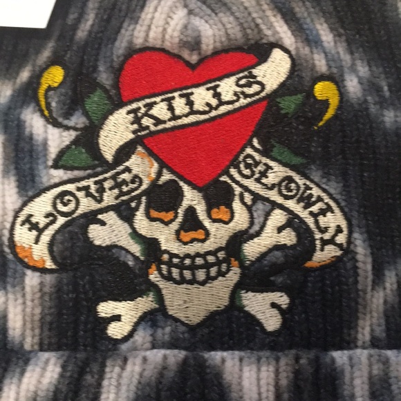 ED HARDY Unisex “Love Kills Slowly” Beanie Hat Tuque Size O/S - Picture 3 of 7